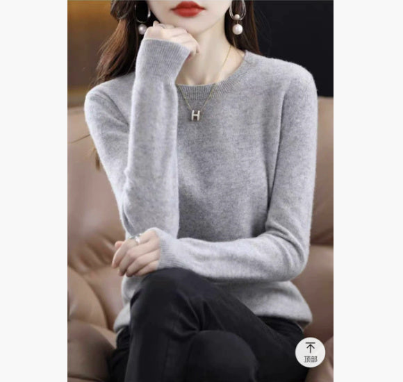 Round Neck Sweater Women's Pullover Sweater