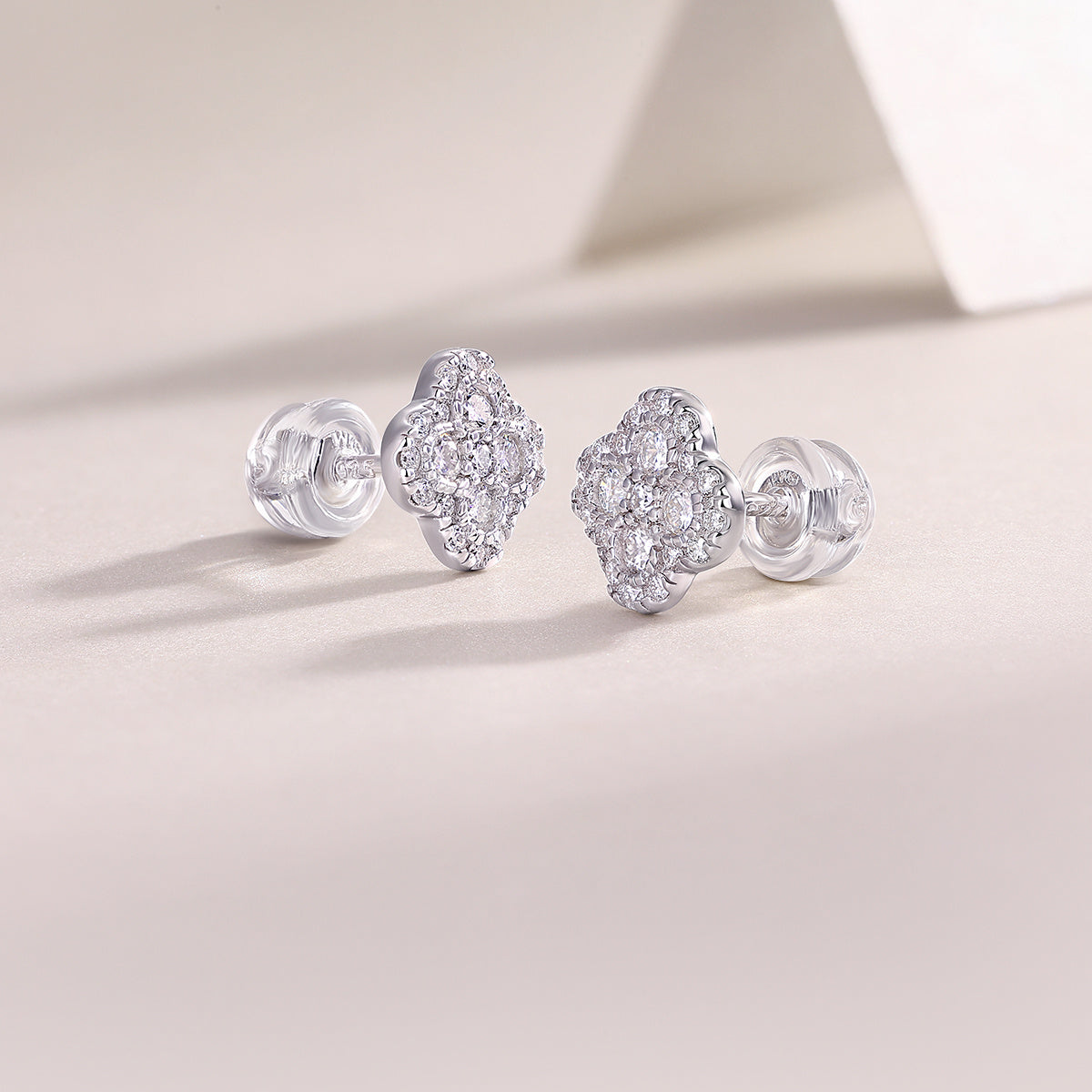 Ningxiang - Fashionable And Luxurious Diamond