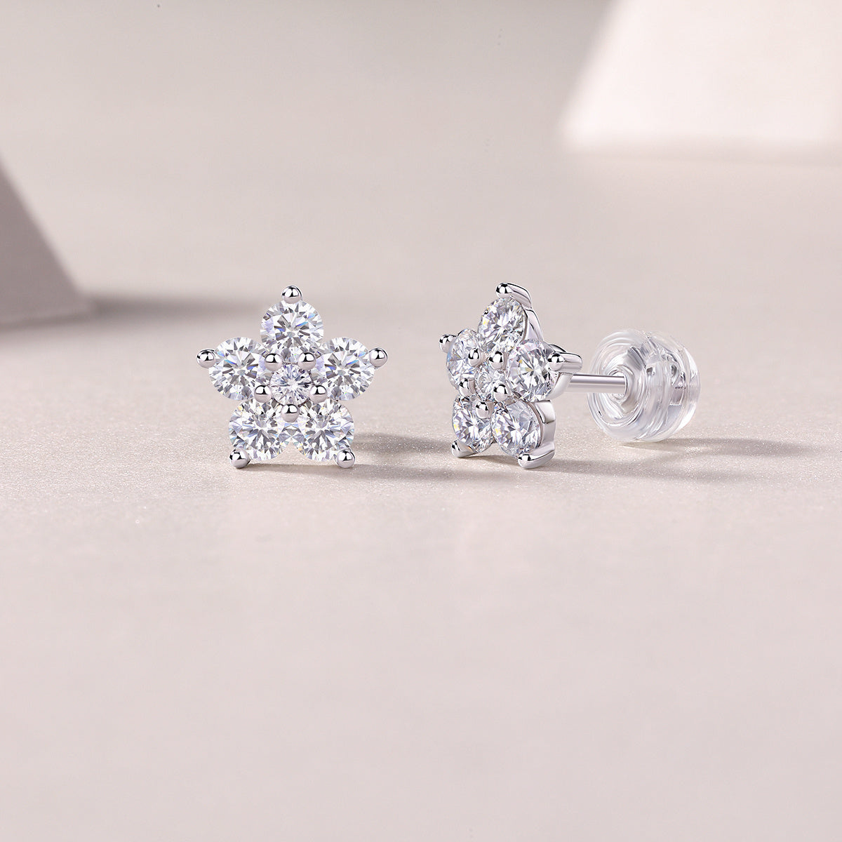 Paris Flower - Fashionable And Luxurious Diamond